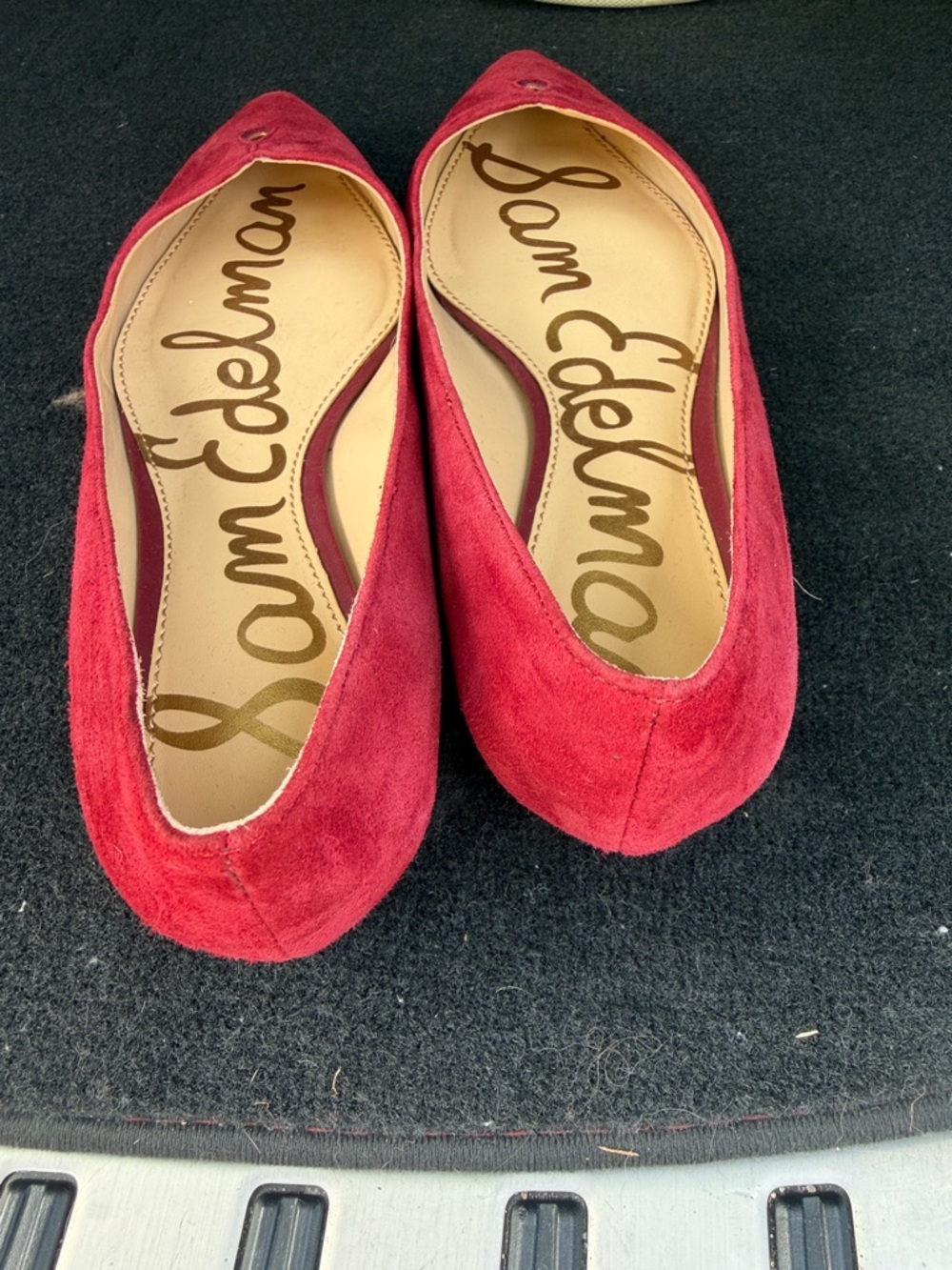 Sam Edelman Women's Burgundy Suede Pointed-Toe Flats Size 6.5 - Picture 3 of 6